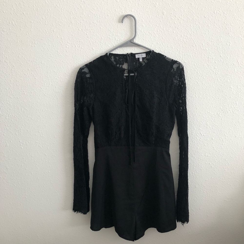 Tobi Lace Romper